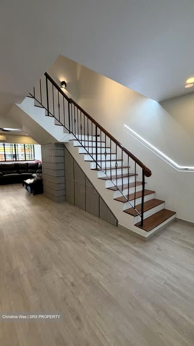 Blk 643 Yishun Street 61 (Yishun), HDB Executive #588160611